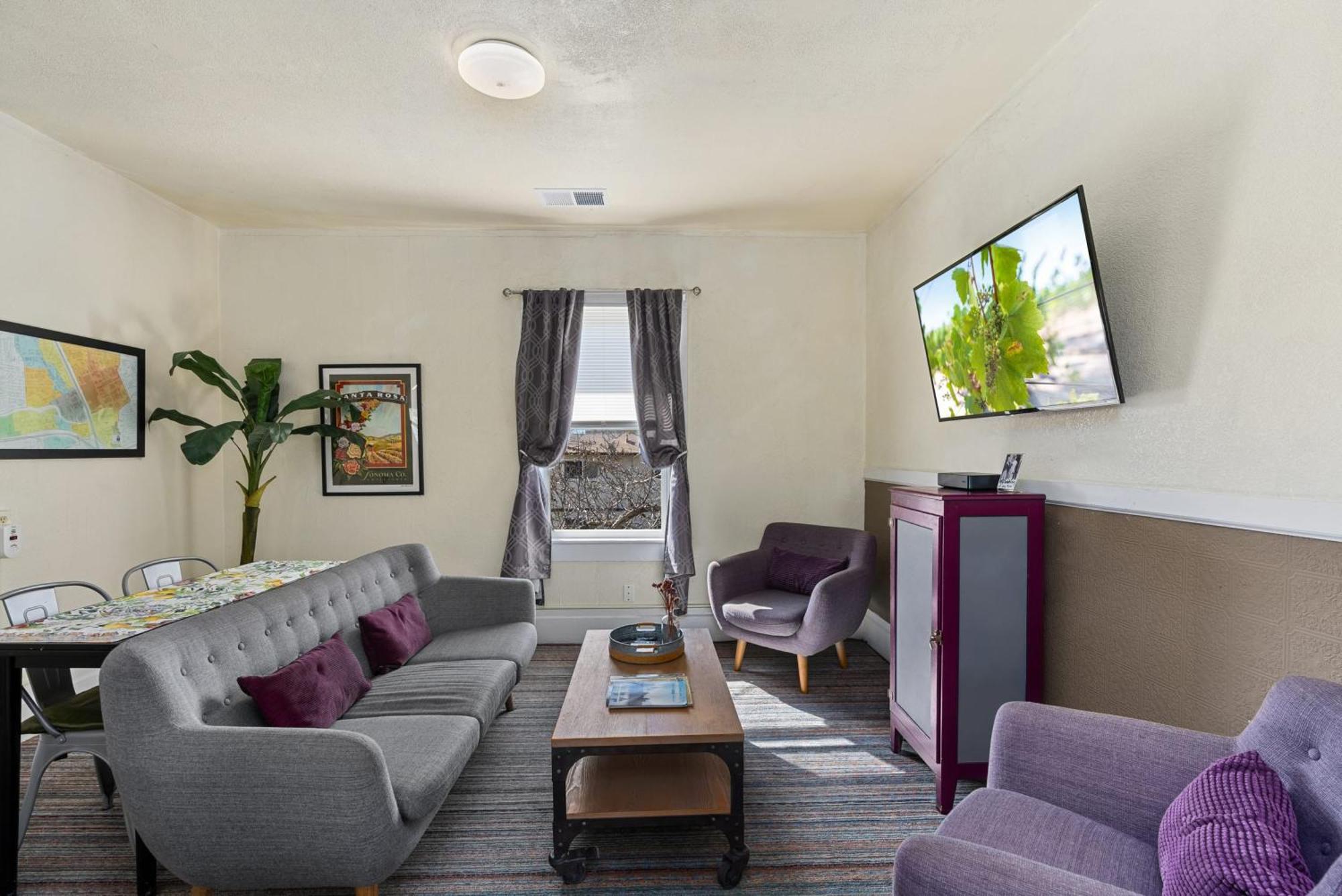 Cannery Loft @ Railroad Square Santa Rosa Bagian luar foto